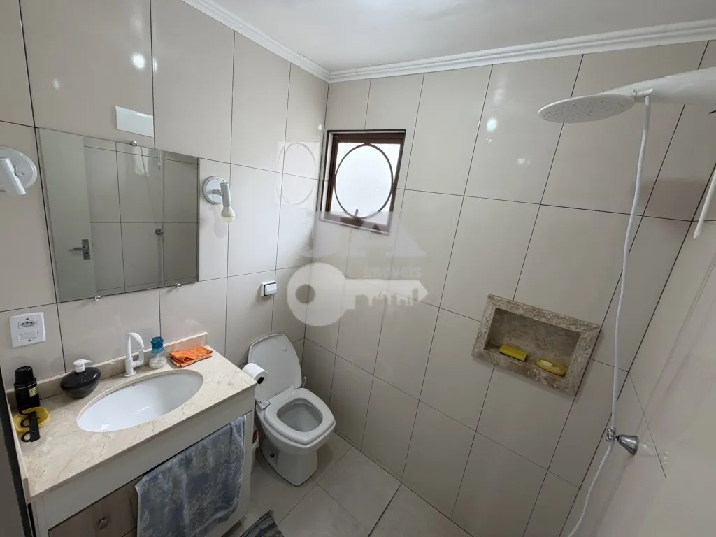 2-bedroom house with a washing machine — photo 6