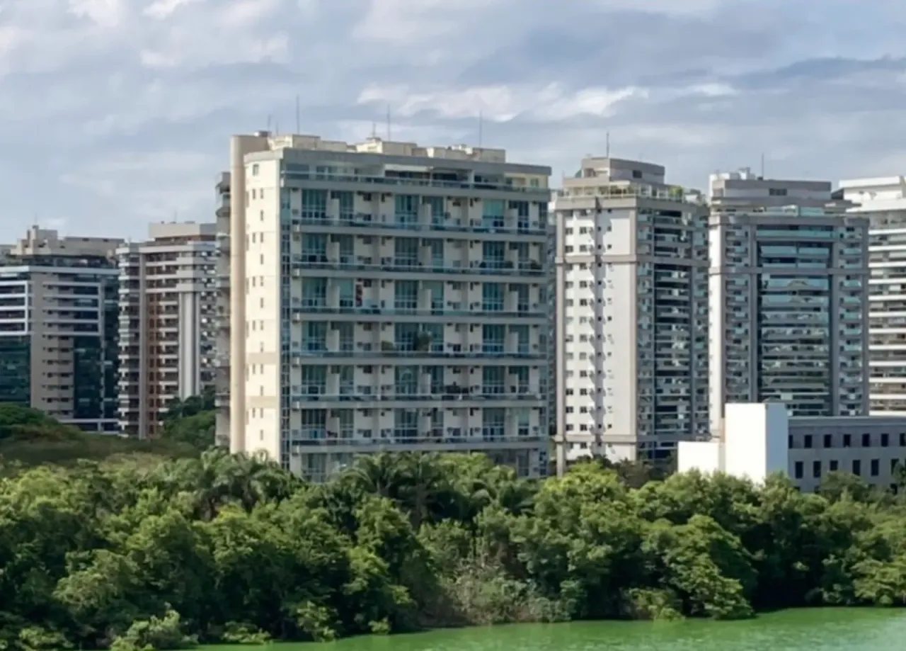Apartamento mobiliado com cozinha americana e 131 m² — photo 7
