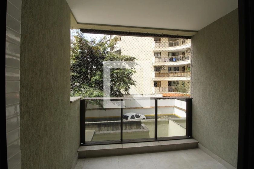 Студия 40 м² со стиральной машиной и застеклённым балконом — photo 27