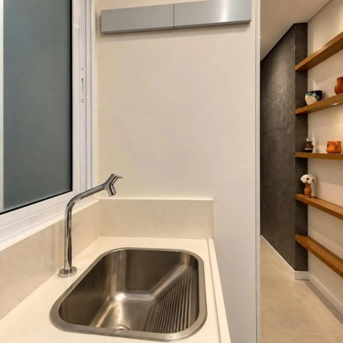 35 m² apartment with a washing machine and a home office — photo 15
