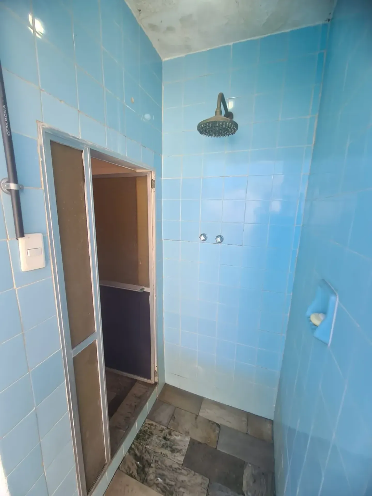 Rental house with gas stove kitchen and 3 bedrooms — photo 28
