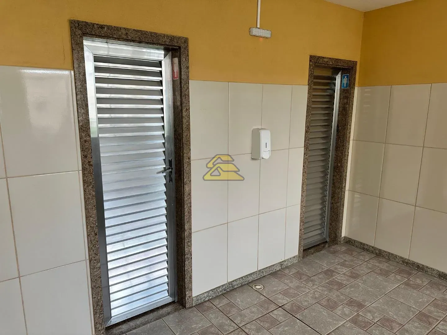 Квартира з 3 спальнями та 4 ванними кімнатами і місцем — photo 25