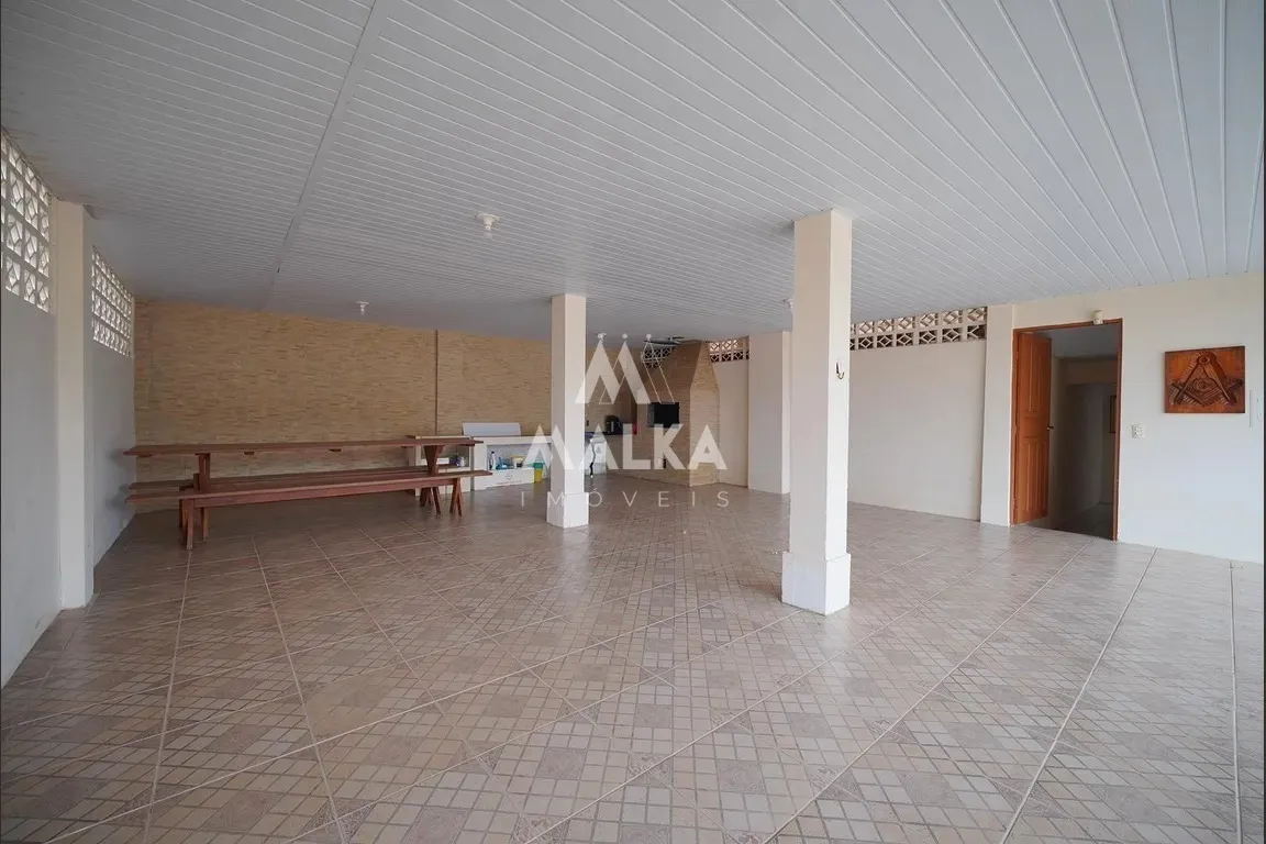 4-bedroom house with a water view in Florianópolis — photo 7
