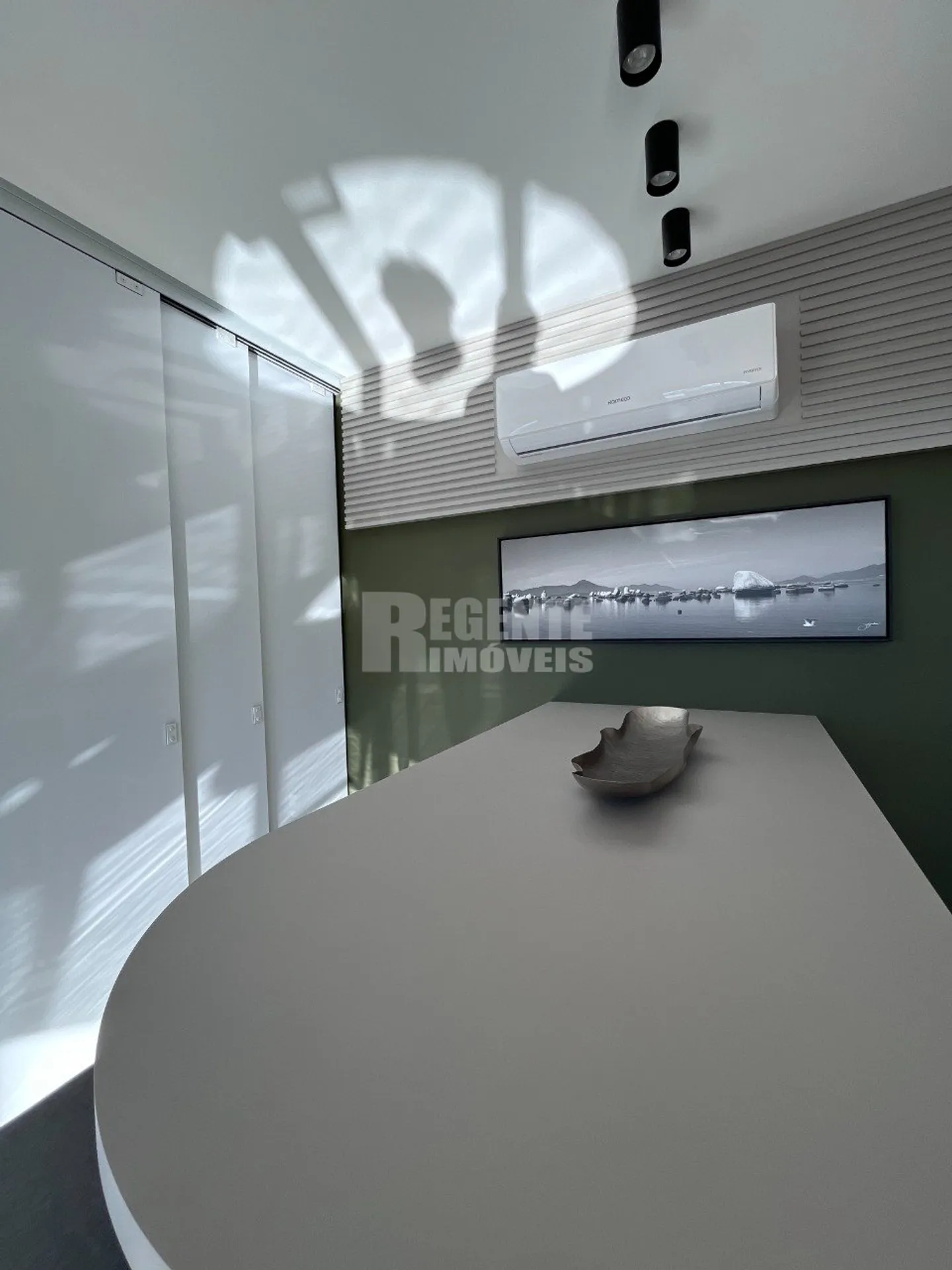 Apartamento amueblado de 2 dormitorios con balcón — photo 29