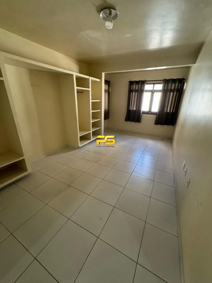 Будинок в оренду з 5 спальнями та 300 м² — photo 24