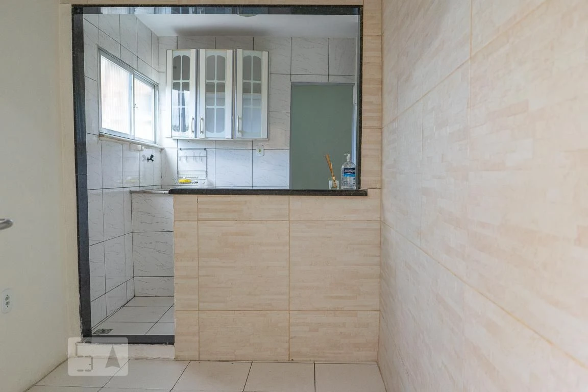 Casa de 1 quarto com jardim, Irajá