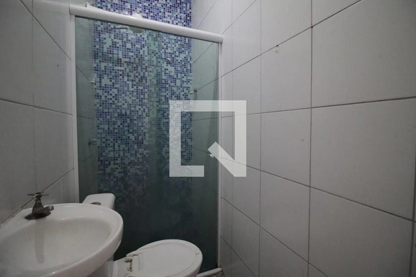 2-bedroom house for rent with private garden — photo 22