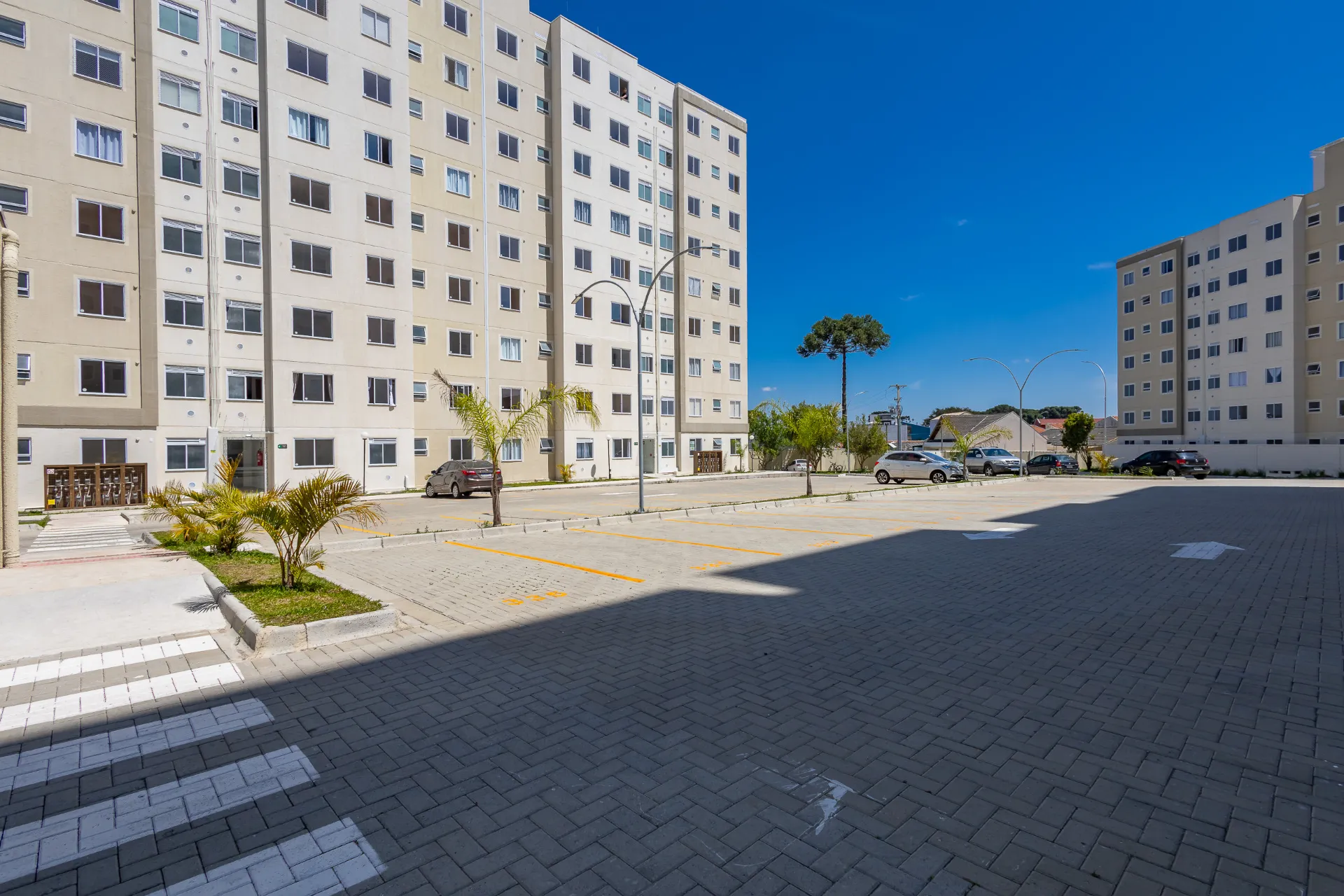 Робоче місце та 2 спальні: квартира 42 м² — photo 45