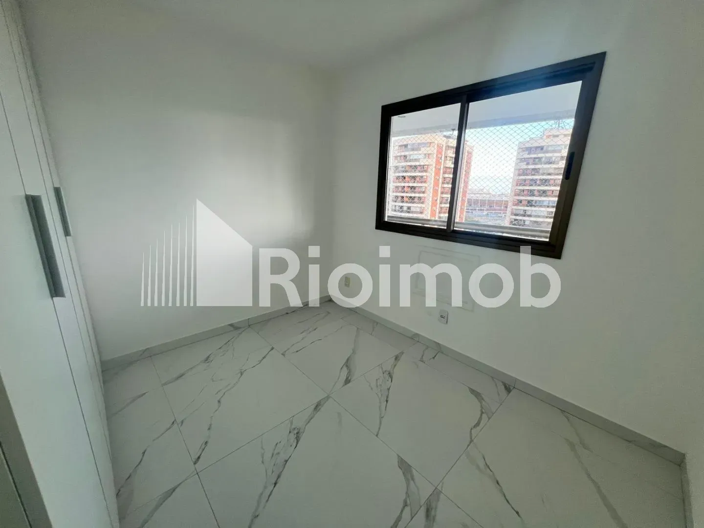 3-bedroom apartment with 2 bathrooms and parking spot — photo 24
