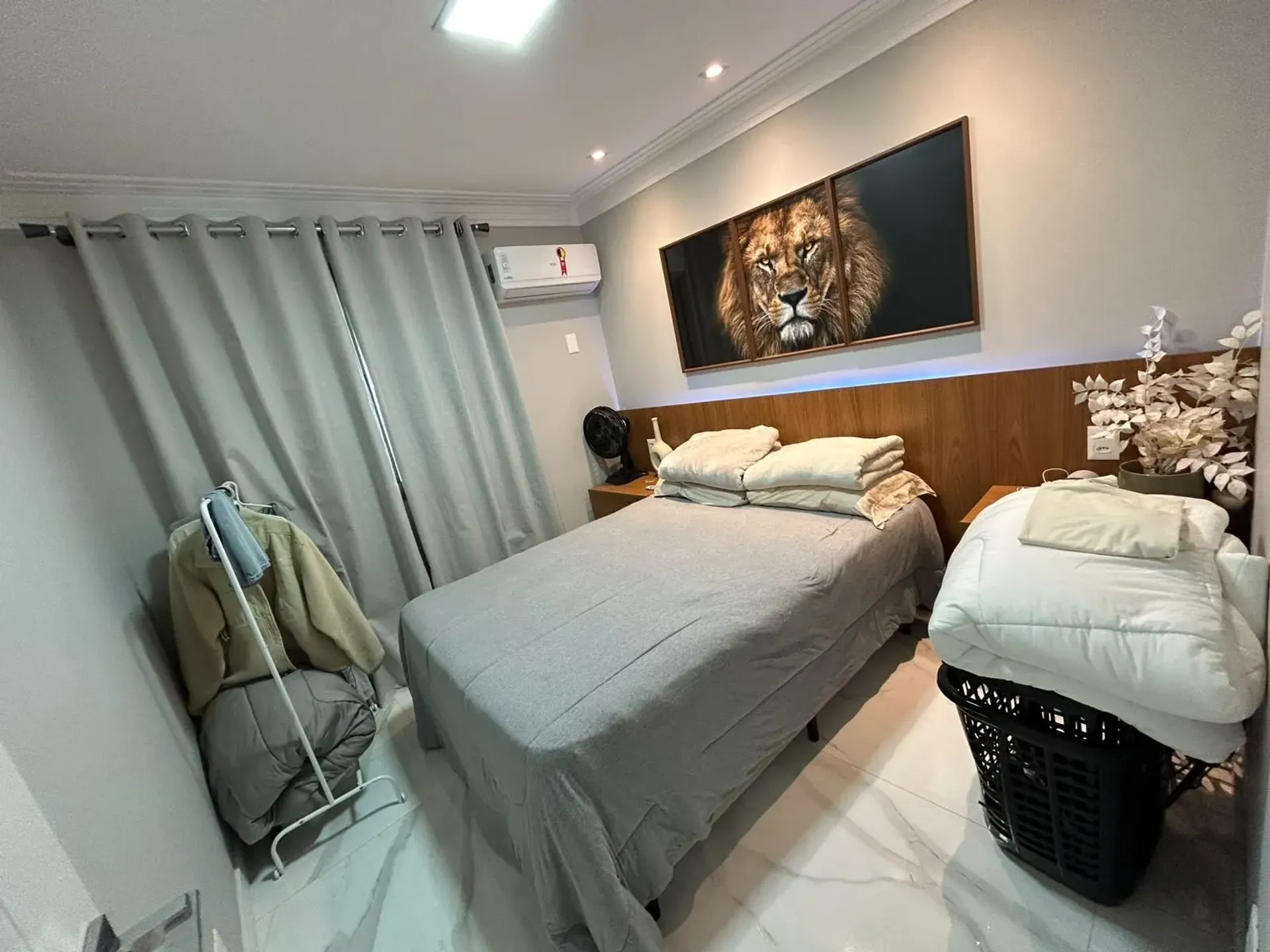 Home office in a 4-bedroom apartment, 157 m² — photo 3