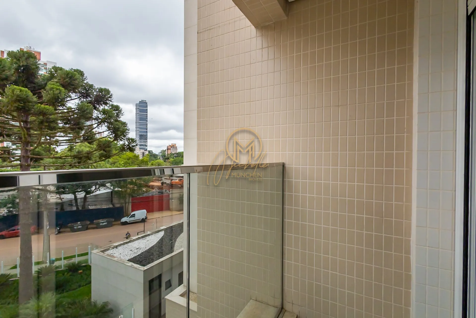 Furnished 462 m² apartment with 4 en-suite rooms — photo 125