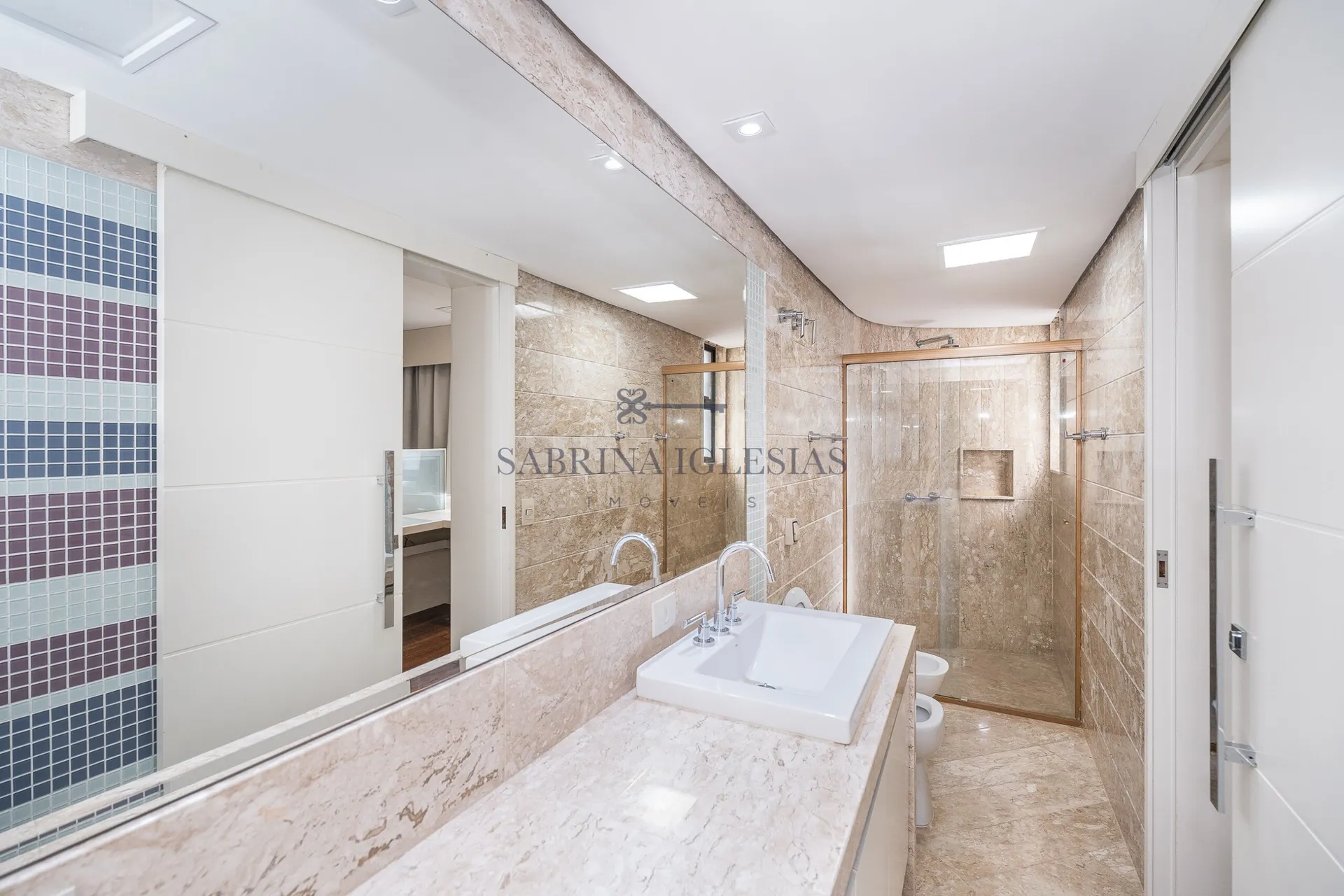 Apartamento com 3 quartos e 3 vagas, bem localizado — photo 24