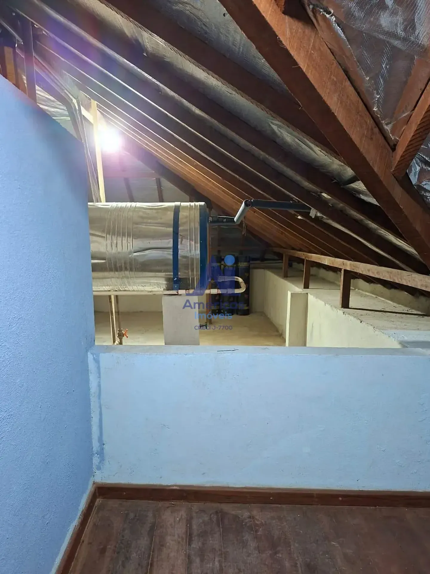 Casa sem mobília com churrasqueira na varanda — photo 29