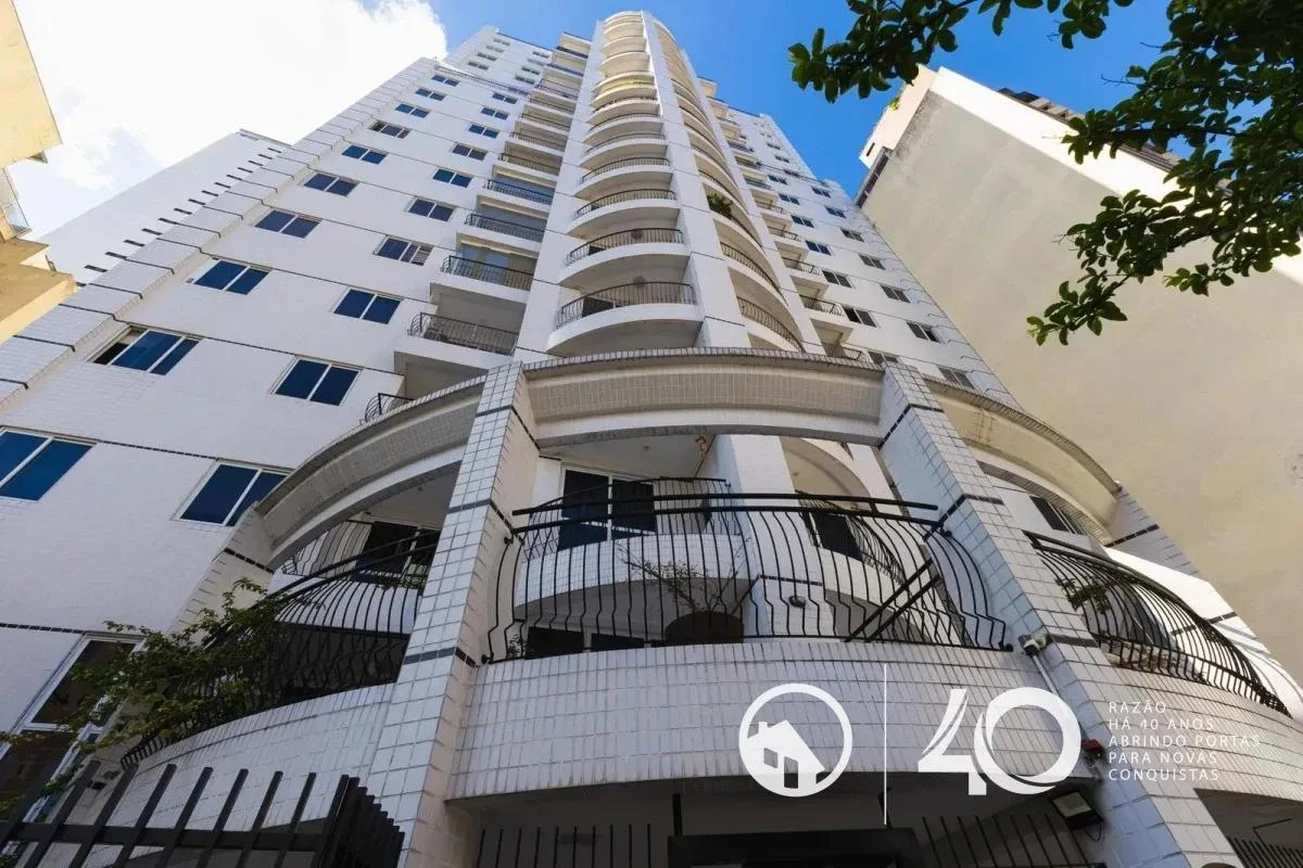 Furnished apartment, 67 m², with a glass-enclosed balcony — photo 23