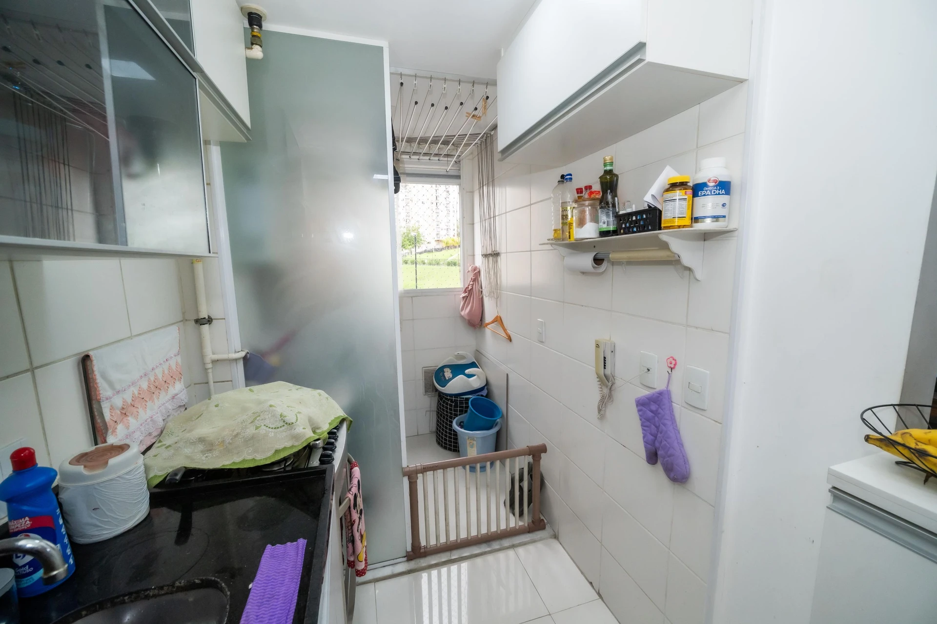 Furnished apartment, 48 m², with a grill on the balcony — photo 31