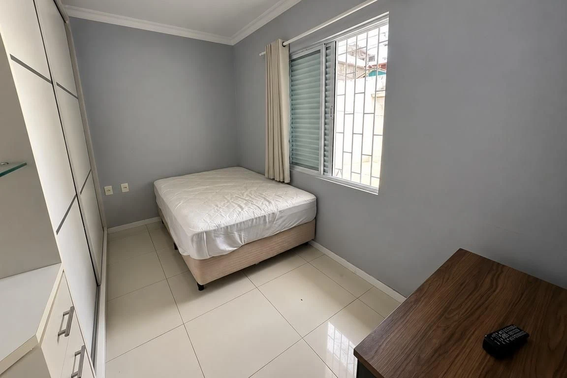 Home office in a 3-bedroom house, 148 m² — photo 9