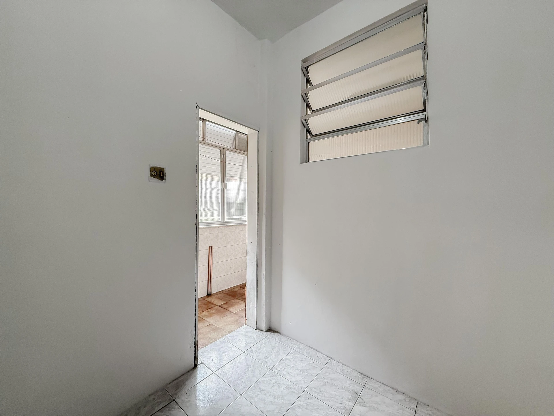 3-bedroom apartment, 1 with its own bathroom, 120 m² — photo 46