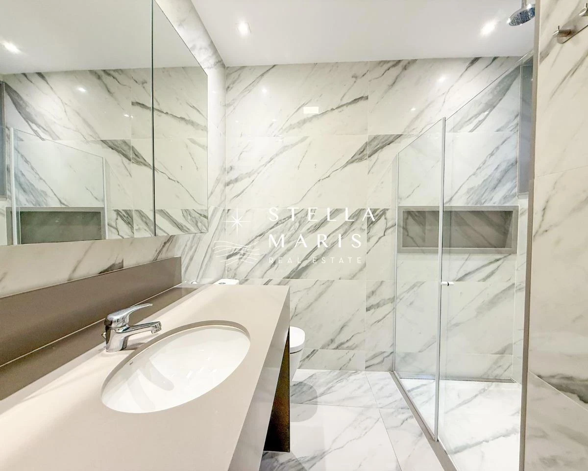 140 m² apartment with 3 en-suite bedrooms and no parking — photo 15