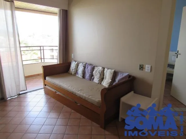 Furnished 1-bedroom apartment with balcony