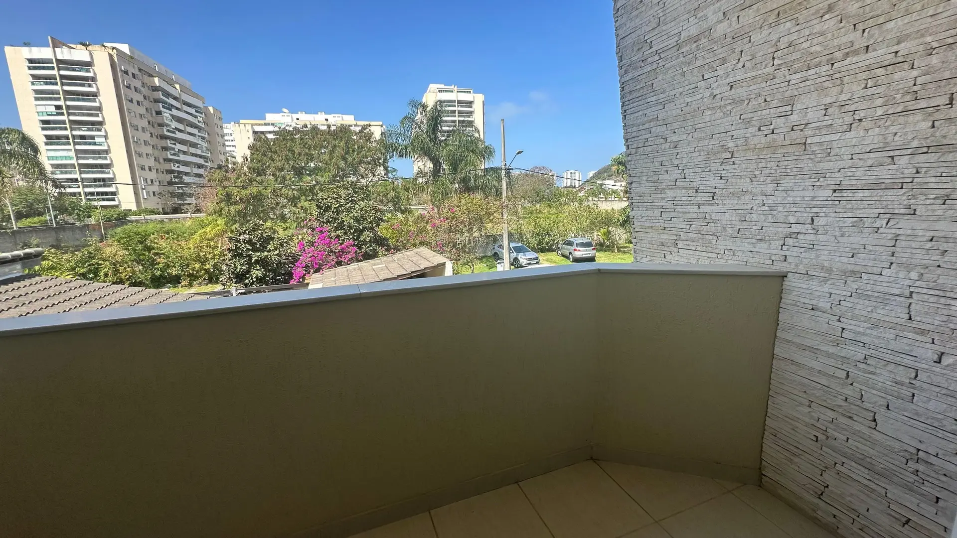 Casa mobiliada em condomínio com 5 quartos e quintal — photo 17