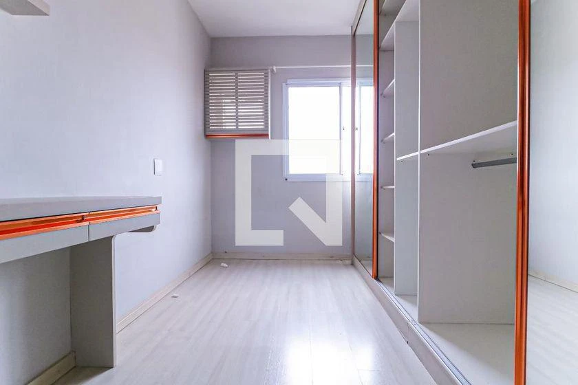 Apartamento de 2 quartos em condomínio com academia — photo 24