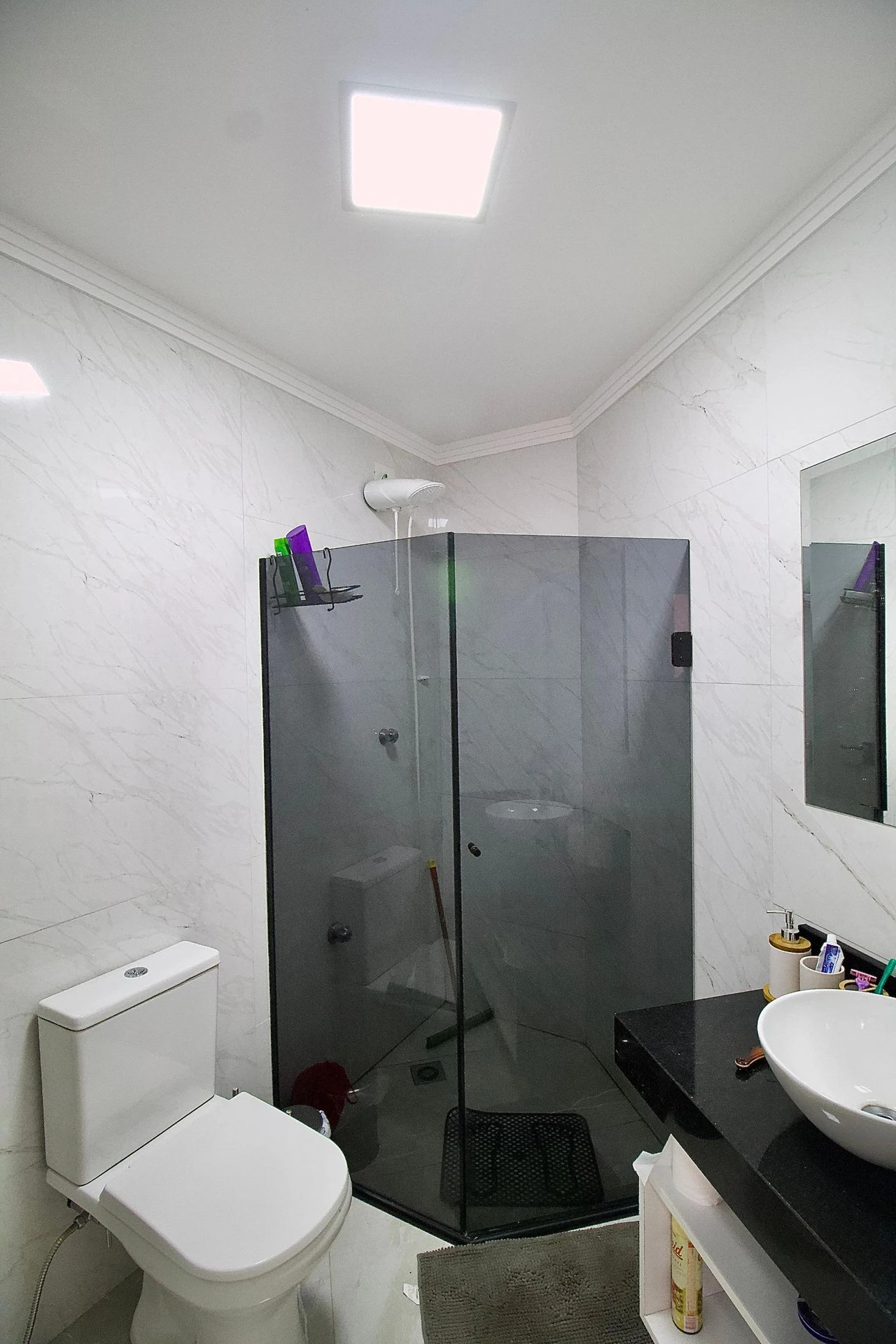 Floor-to-ceiling windows in a 2-bedroom apartment, 100 m² — photo 41