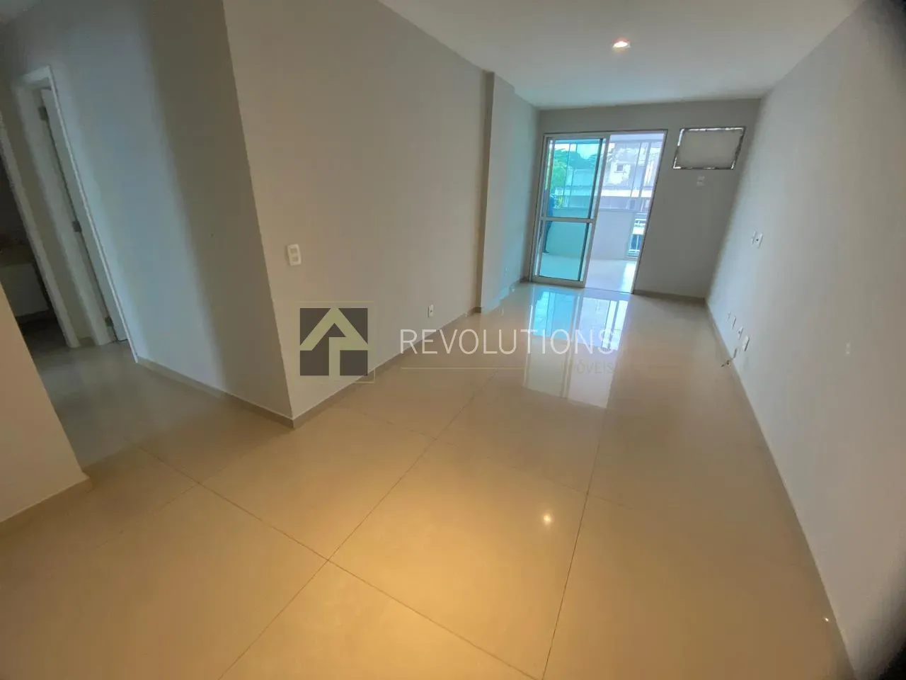 Apartamento de 3 quartos em condomínio com piscina — photo 19