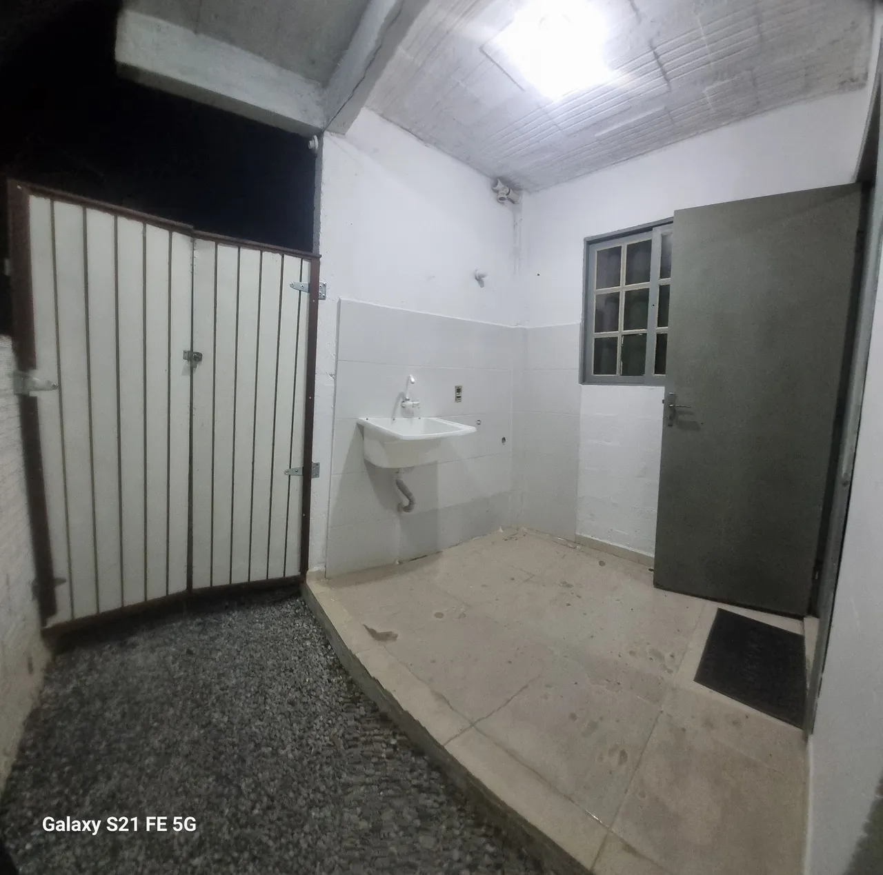 Unfurnished apartment with 1 bedroom and 1 bathroom — photo 8