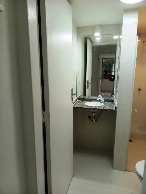 Apartamento de 1 quarto com 1 vaga e 1 banheiro