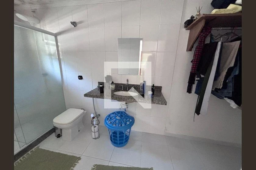 Casa sem mobília com 4 quartos e 618 m² — photo 17