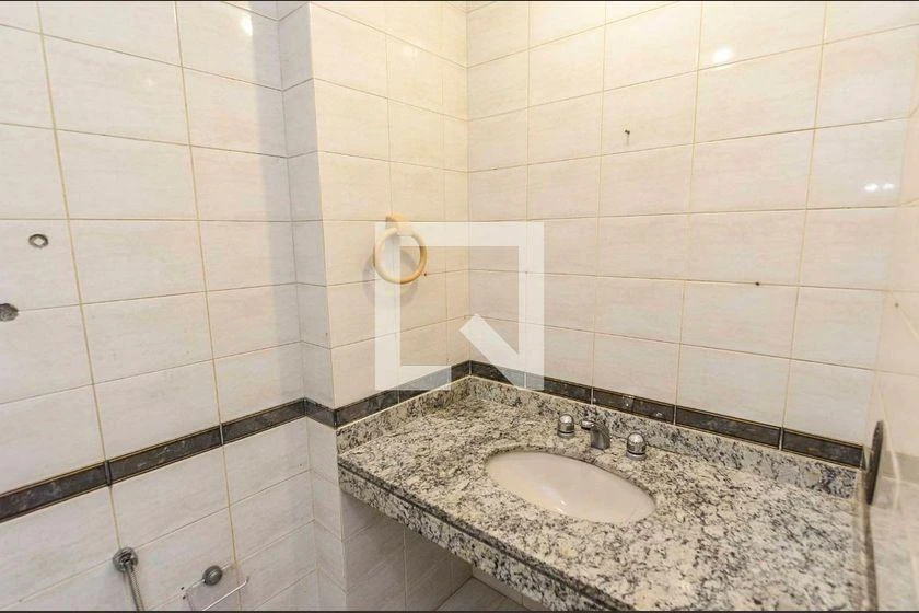 2-bedroom apartment with a mountain view in Rio de Janeiro — photo 10