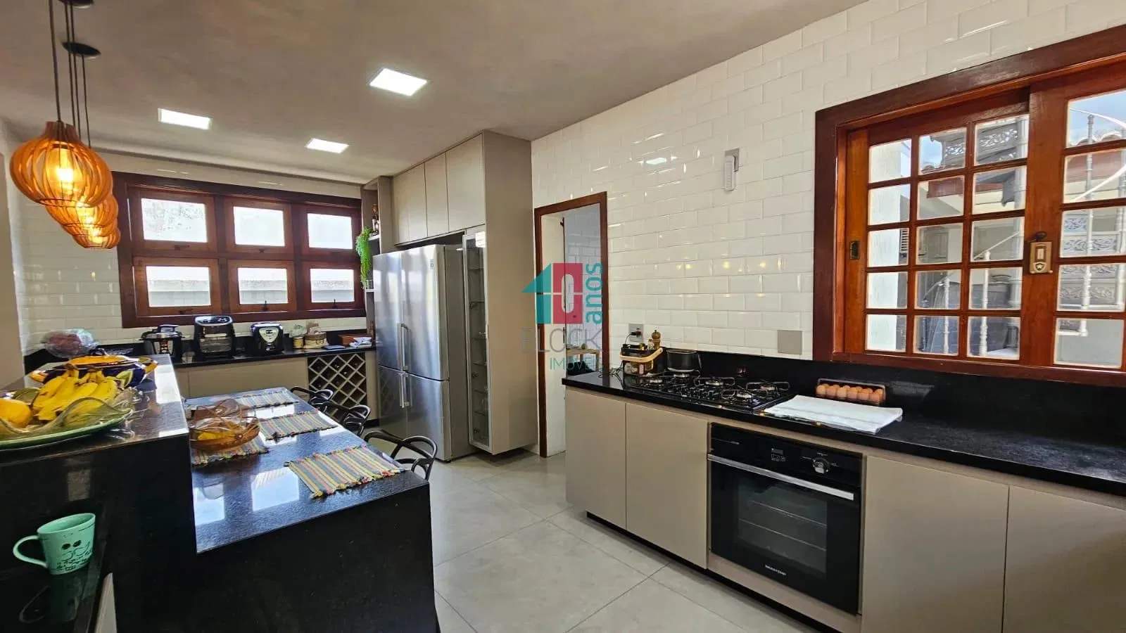Casa em condomínio mobiliada com 4 suítes e 7 banheiros — photo 14