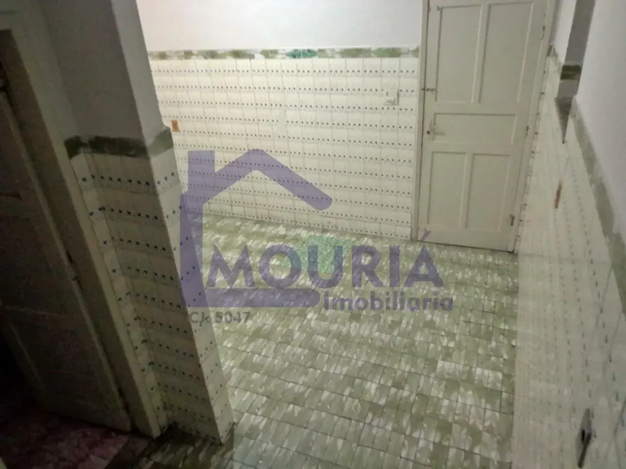 Unfurnished house with 2 bedrooms and closed kitchen — photo 13