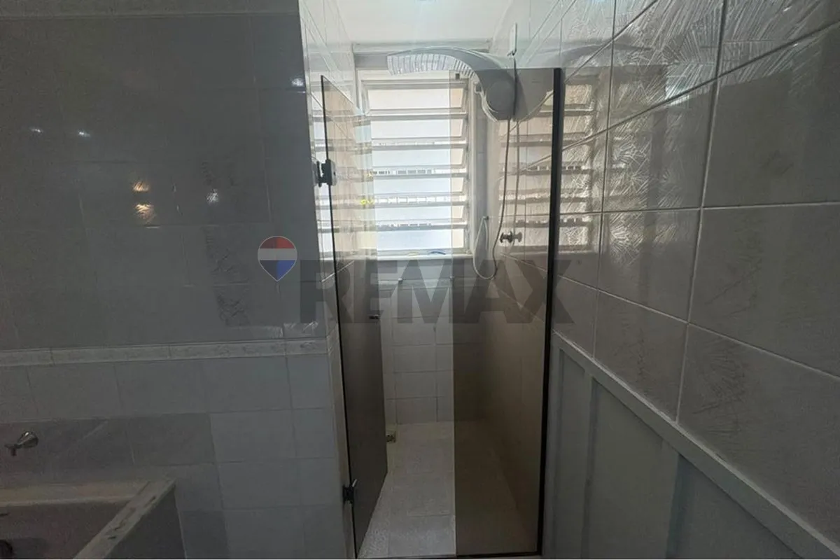 Casa de 4 quartos com banheira, Jardim Guanabara — photo 11