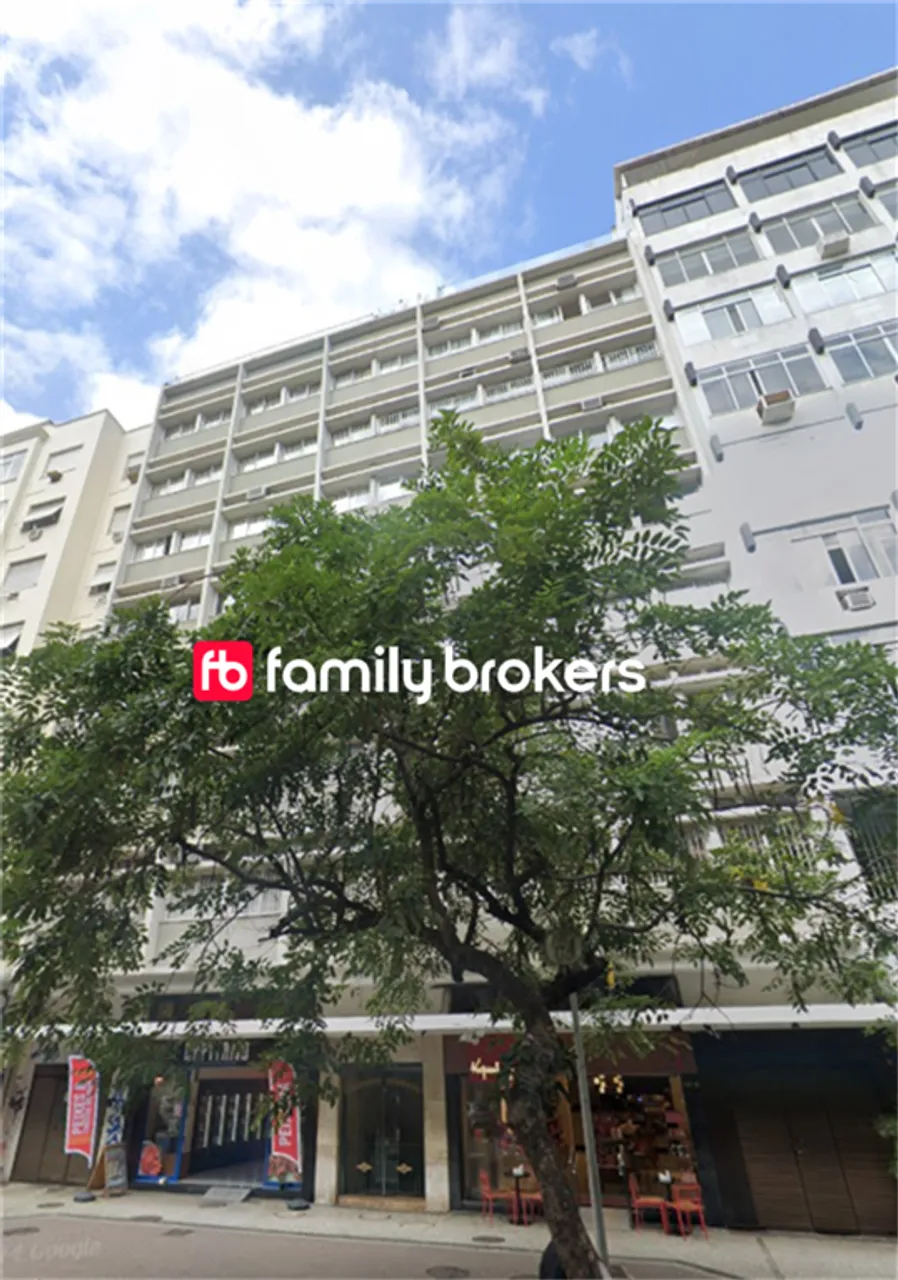 Furnished 3-bedroom apartment with 140 m² — photo 17