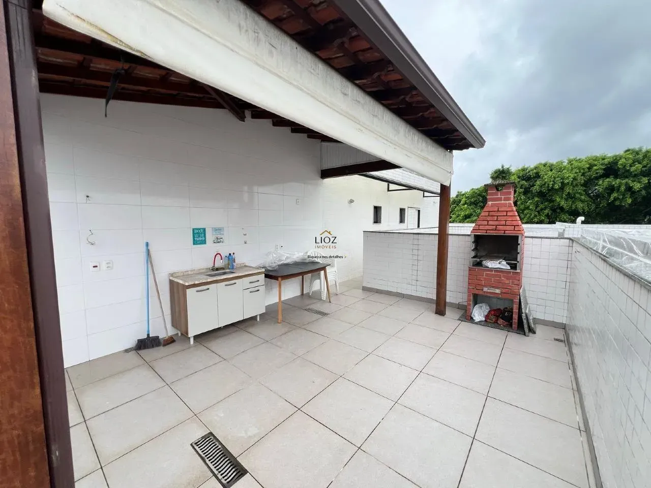 Apartamento com varanda e churrasqueira embutida — photo 4