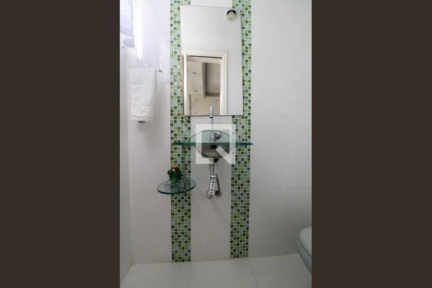 Furnished apartment with 2 bedrooms and 2 bathrooms — photo 39