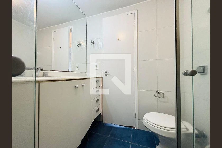 3-bedroom apartment with a water view in Rio de Janeiro — photo 6