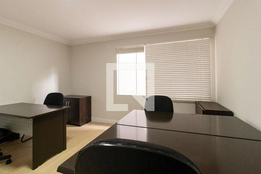 Rental house with 5 bedrooms and 290 m² — photo 23