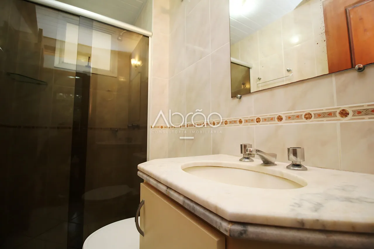 3-bedroom apartment with private balcony and built-in grill — photo 14