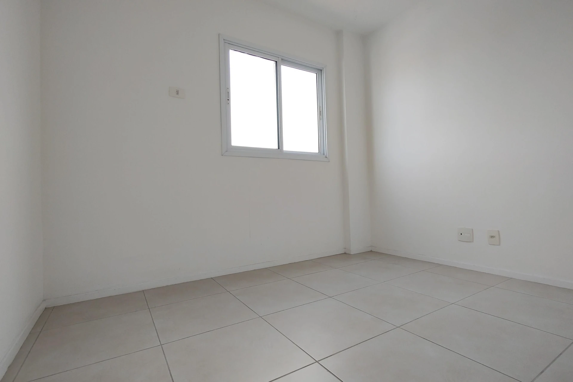 Unfurnished apartment with an open-plan kitchen and balcony — photo 15