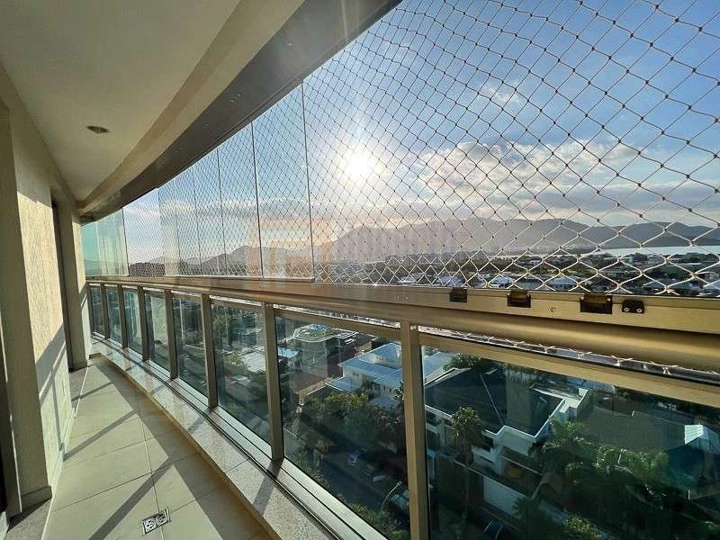 236 m² apartment with 4 en-suite bedrooms and gourmet balcony — photo 27