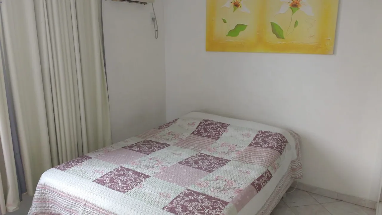 Furnished 3-bedroom apartment with a separate kitchen — photo 2