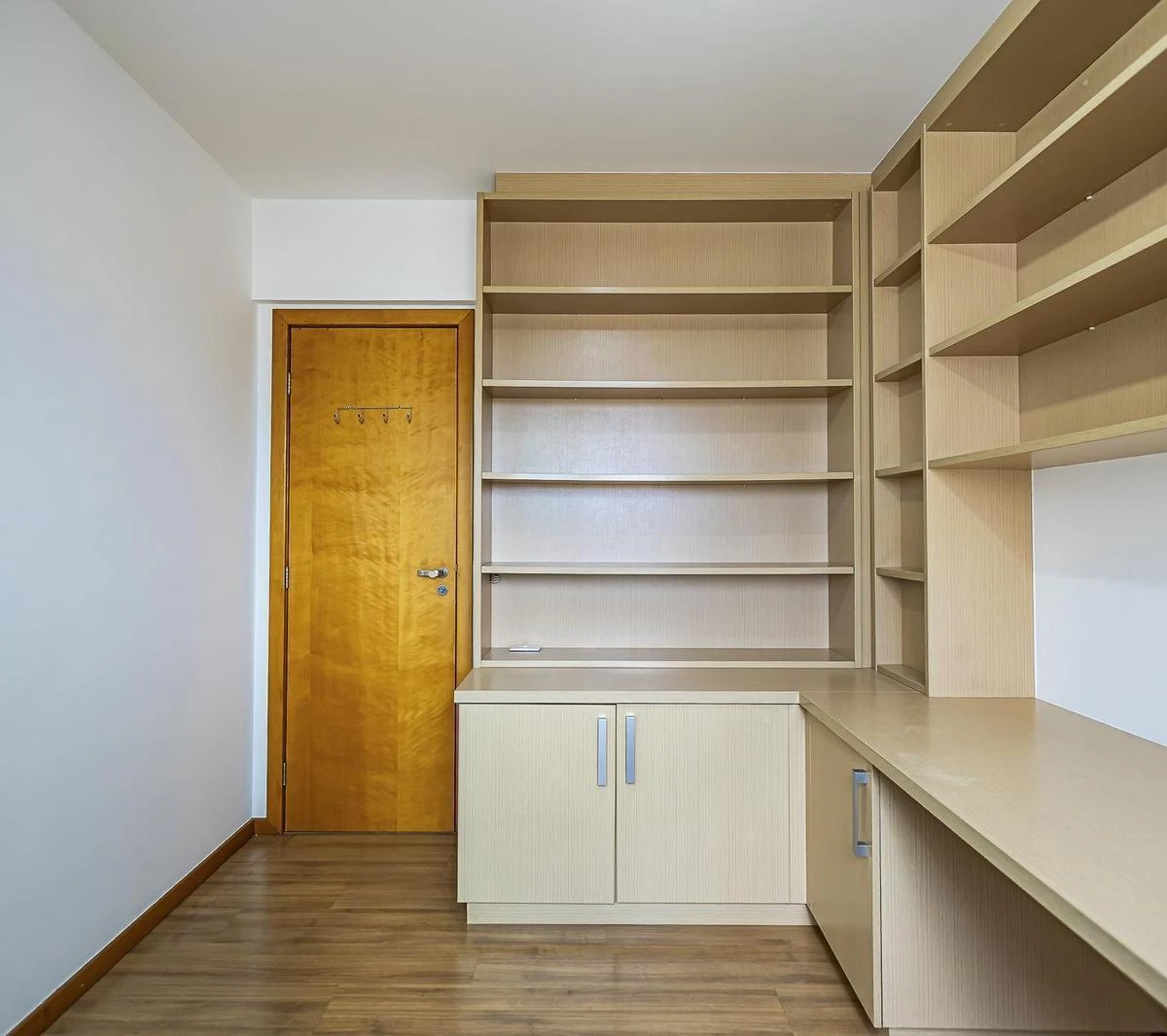 Apartment, 138 m², with a home office — photo 31