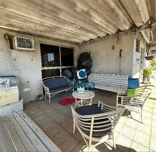 Furnished penthouse with balcony and closed kitchen — photo 15