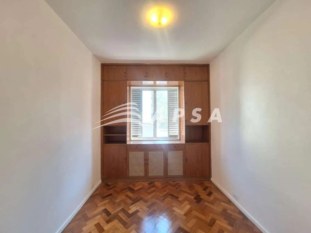 3-bedroom apartment with a separate kitchen — photo 3