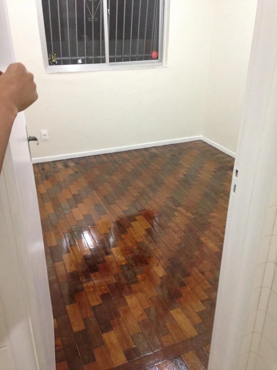 3-bedroom apartment with a separate, closed kitchen — photo 9