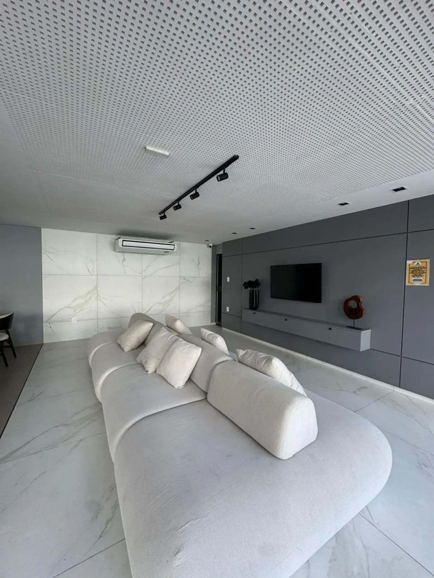 Washing machine in a 3-bedroom apartment, 84 m² — photo 12