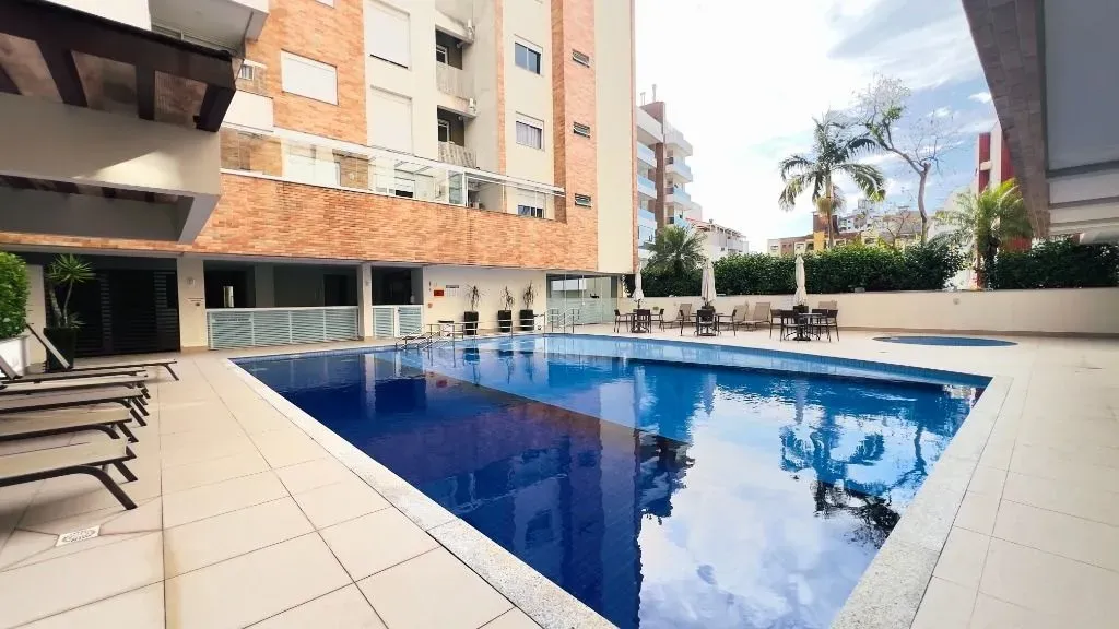 Apartamento no 4º andar com varanda envidraçada — photo 21