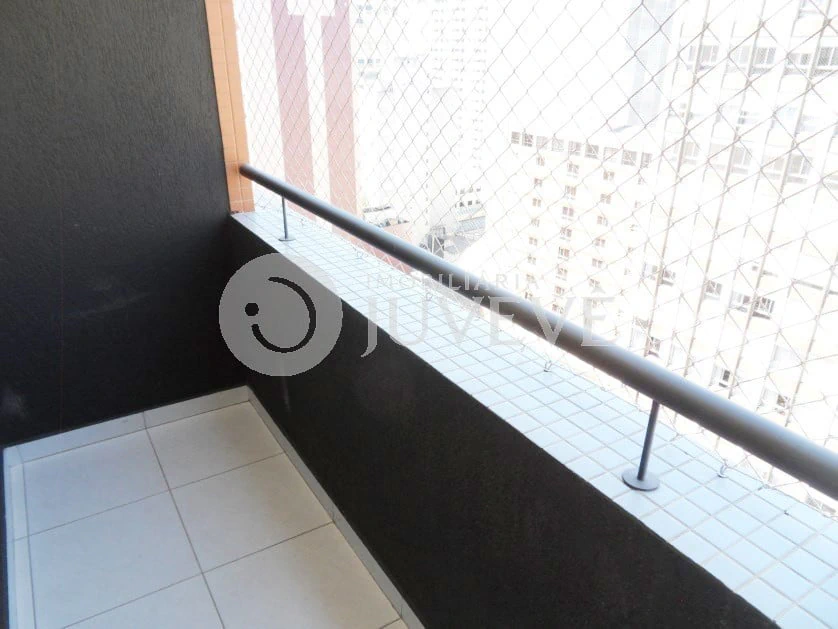 One-bedroom apartment in a building with a sauna — photo 18